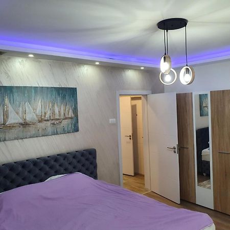 Exclusive Apartment Belgrado Buitenkant foto
